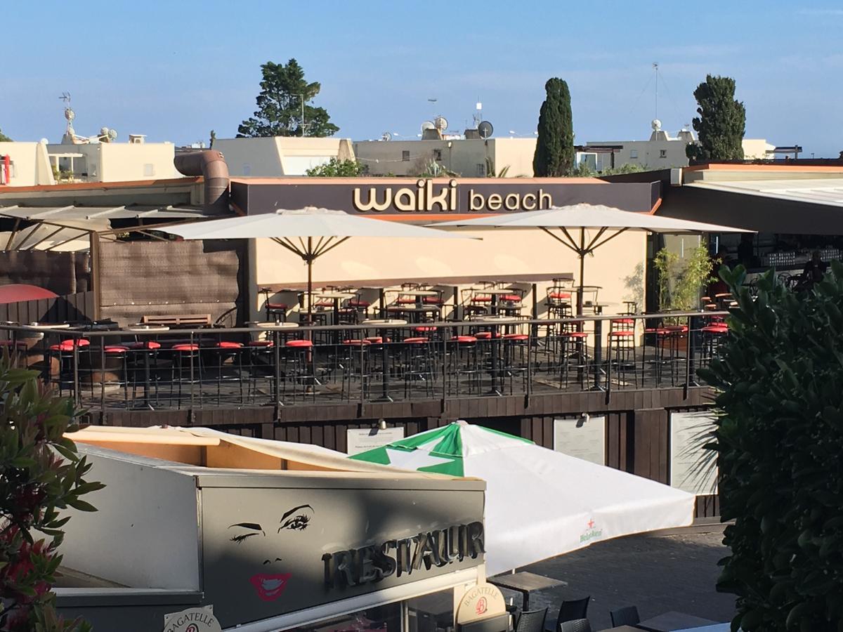 Au Coeur Du Village Naturiste Agde Bagian luar foto